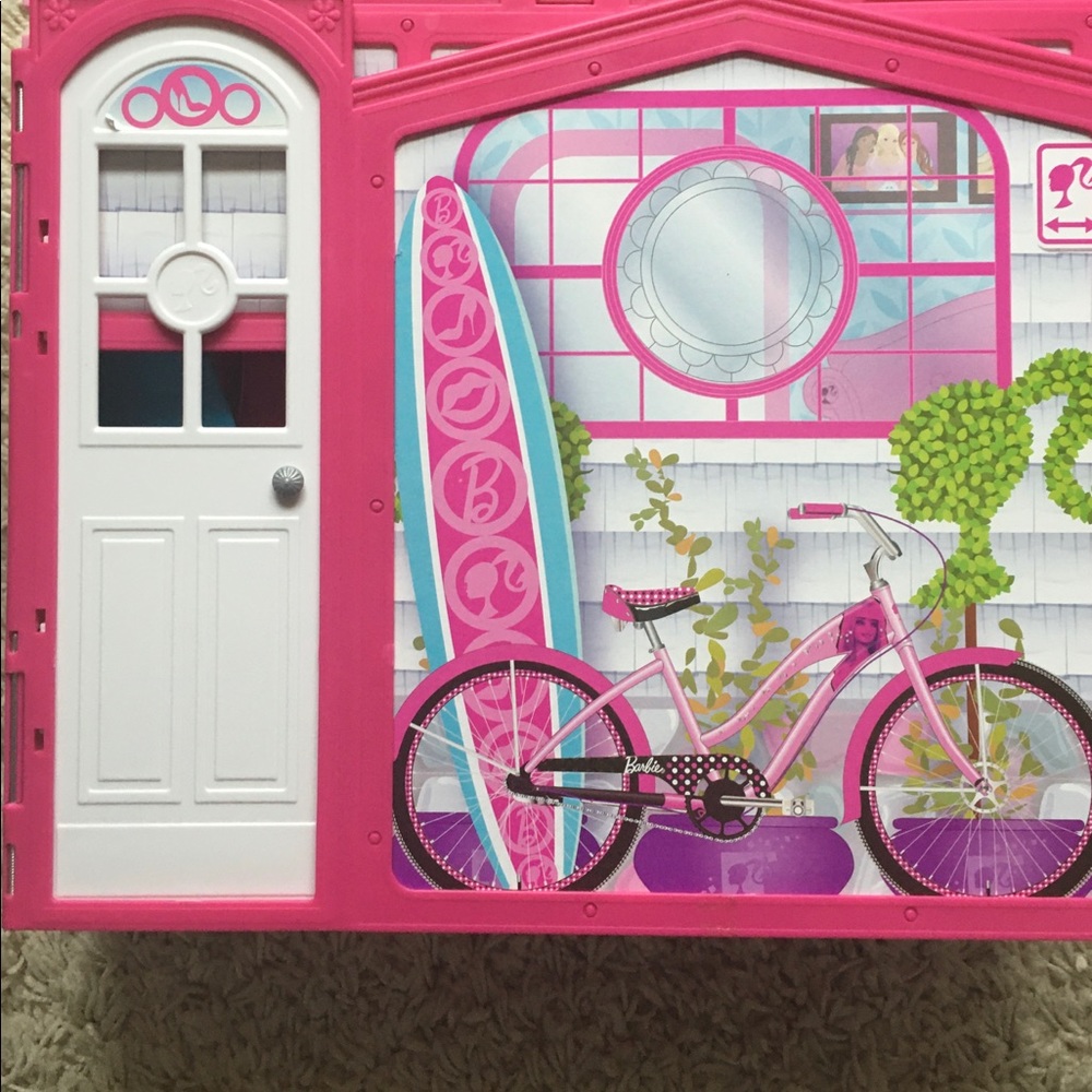 Barbie Glam & Go Vacation Beach House